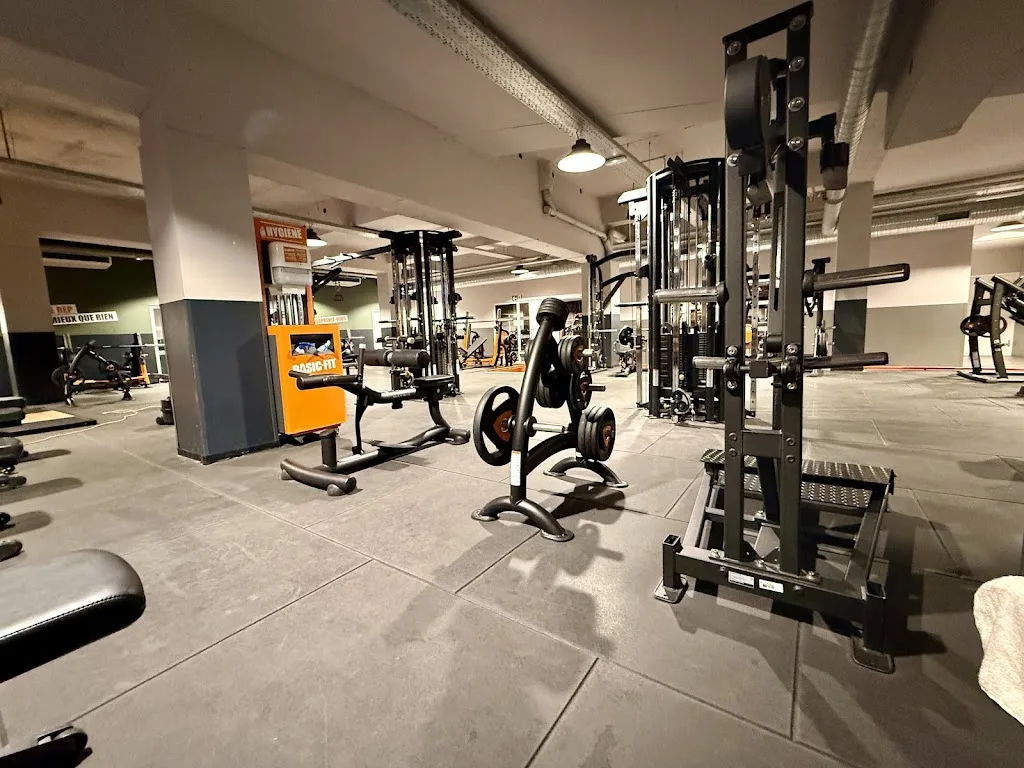Basic-Fit - photo 2