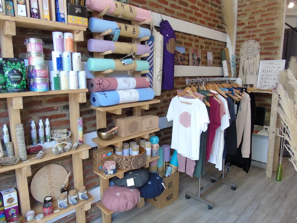 da' ARIA Yoga Studio & Eco-boutique - photo 2
