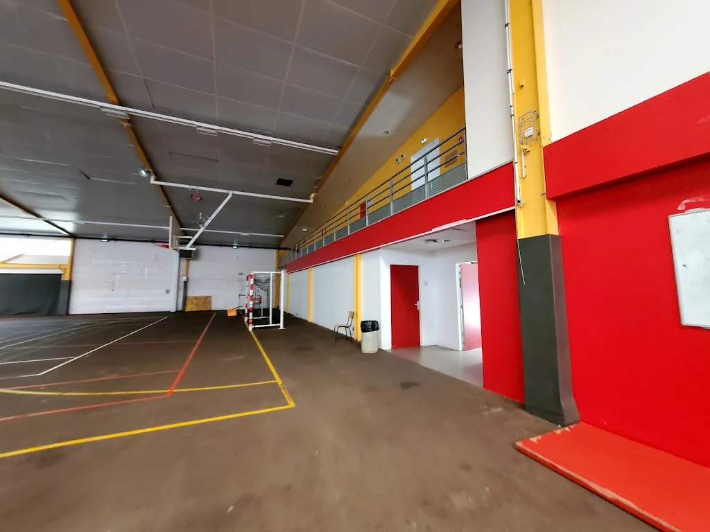 Gymnase - photo 1
