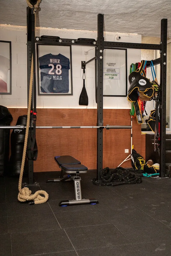 ARES CLUB REIMS, club de coaching privé : Amélioration physique premium & boxe sur-mesure - photo 1