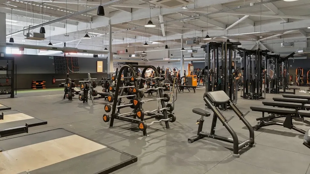 Basic-Fit - photo 1