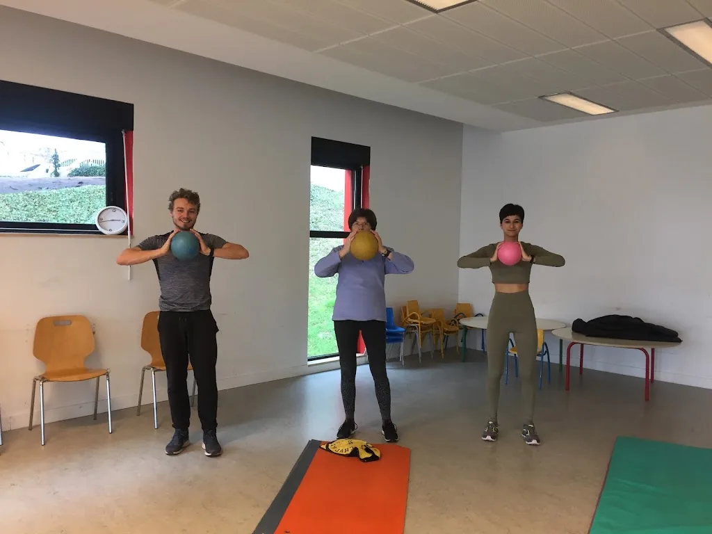 FORME ET BIEN-ÊTRE / GYM DU DOS / GYM MINCEUR - photo 2