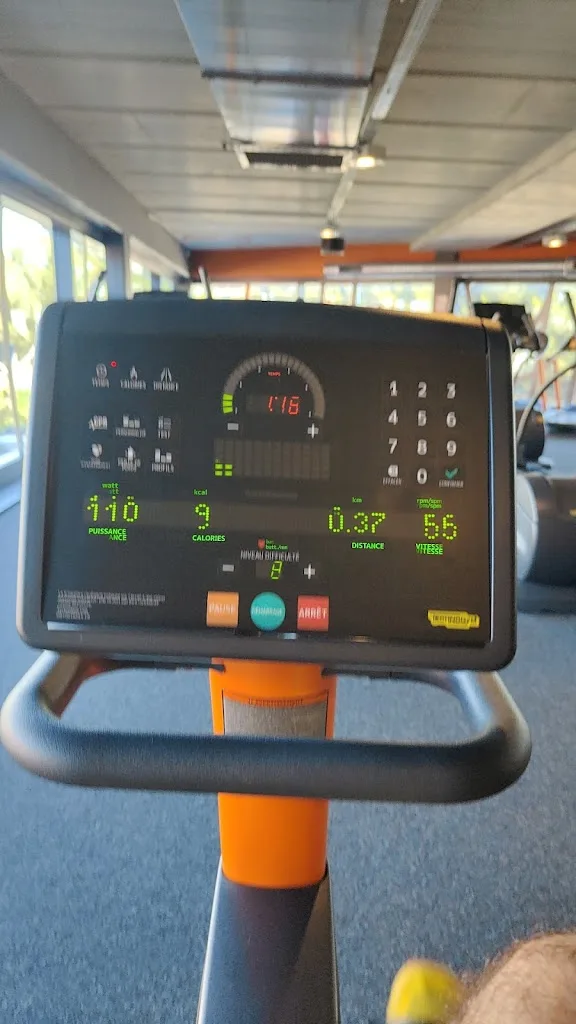 Basic-Fit 24/7 - photo 1