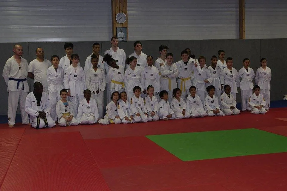 Dojo Saile De Gymnastique - photo 1