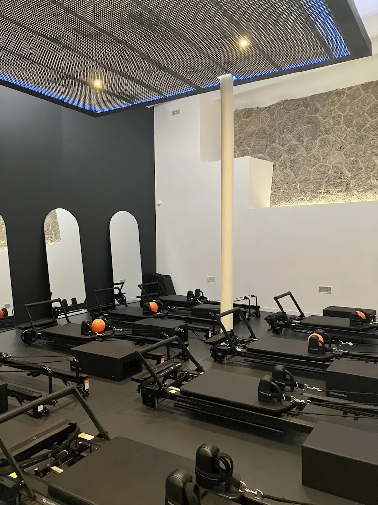 Boost Club - studio de pilates mat et reformer - lift - barre - yoga. - photo 2