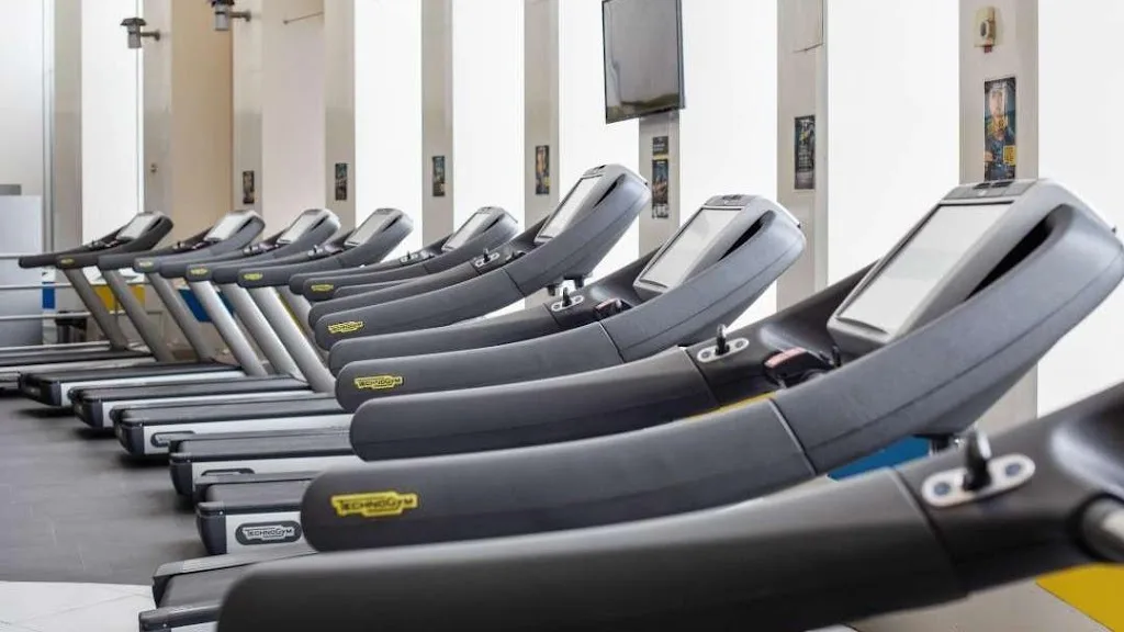 Fitness Park Tour Part Dieu - Salle de sport Lyon 3 - photo 2