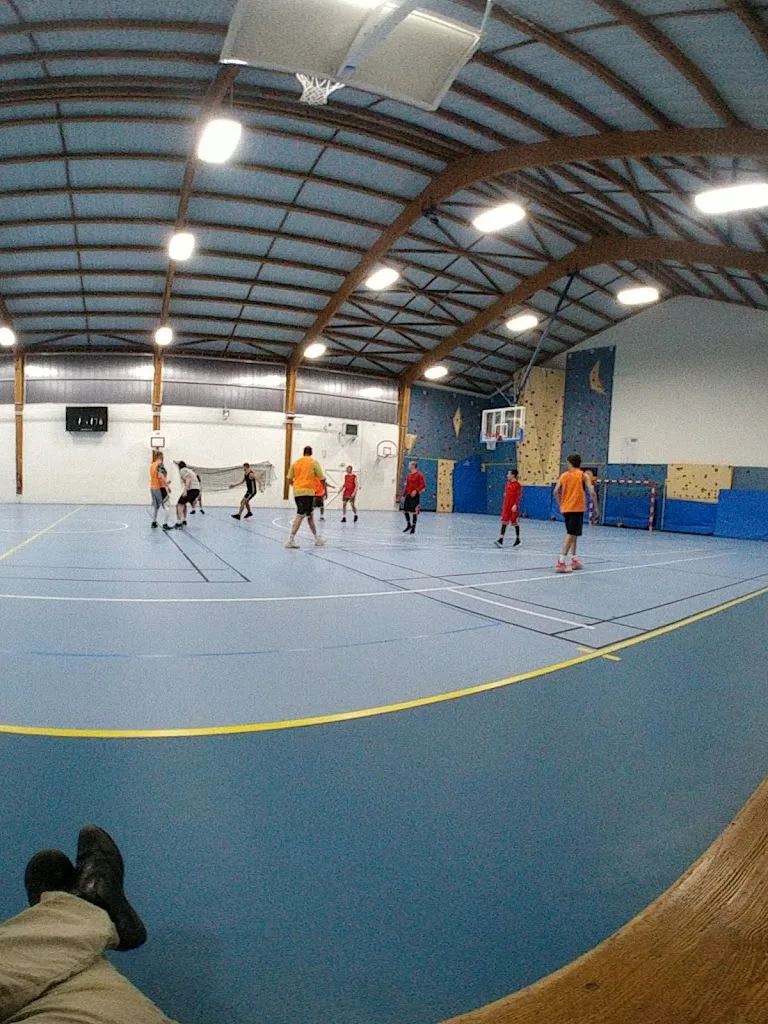 Gymnase Du Bon Air - photo 3