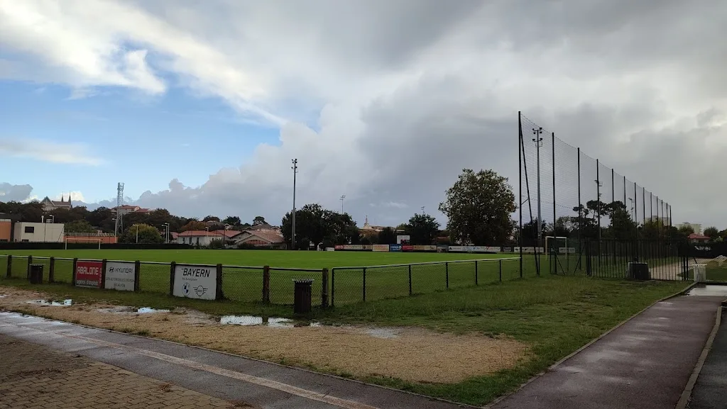 Stade Matéo Petit - photo 1