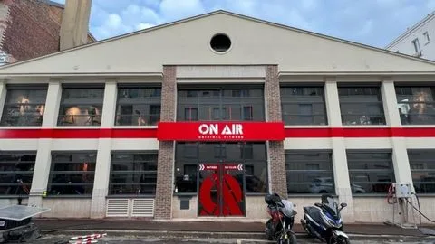 Salle de sport - ON AIR SURESNES PUTEAUX - photo 2