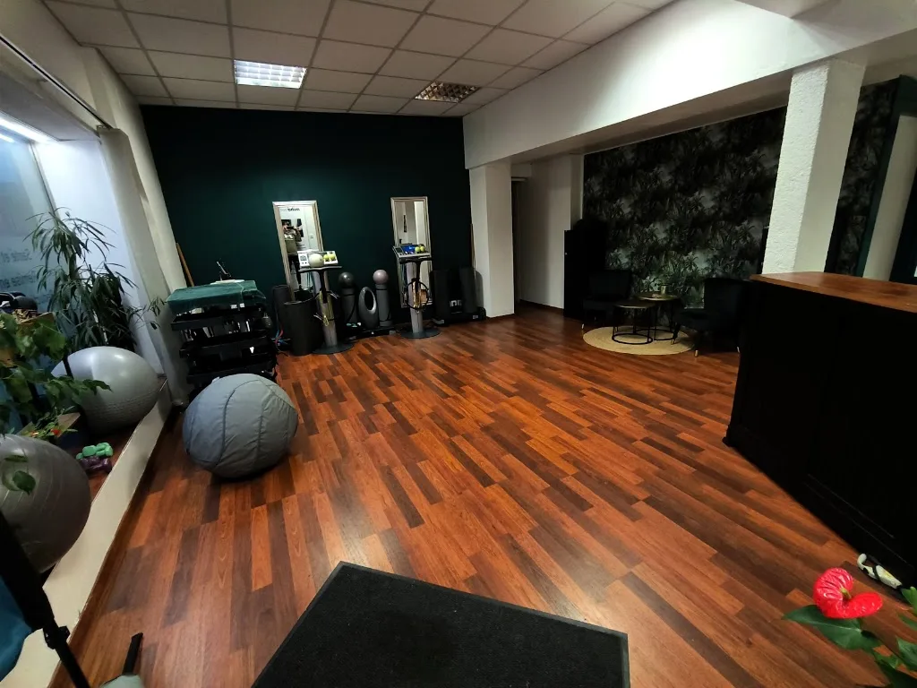 Studio Fit - photo 1
