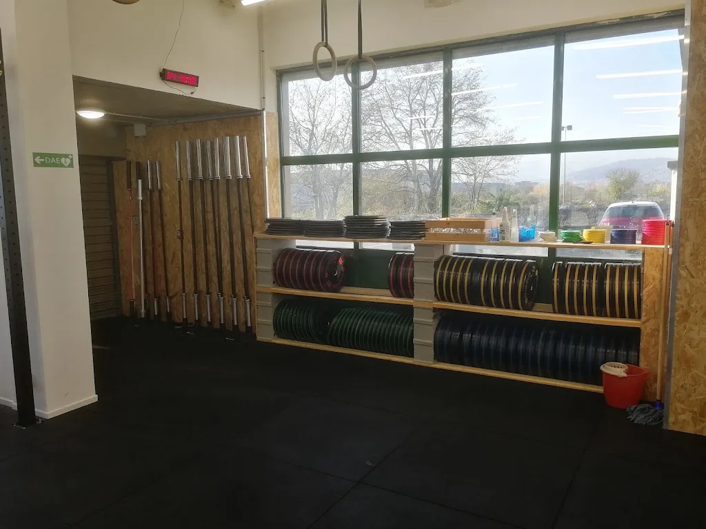 ARVERNIS CROSSFIT : Salle de crossfit à Cébazat. "Entrez dans la meute !" - photo 1