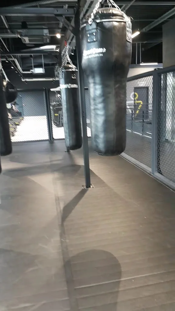 Fitness Park - Salle de sport Maubeuge - photo 1