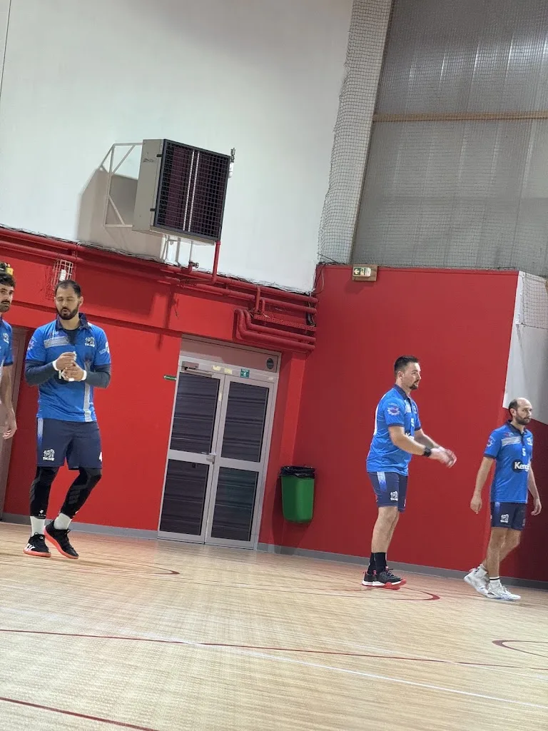 Centre Sportif Rene Jauras - photo 2
