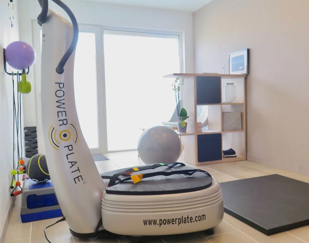 Studio "ESPRIT GYM' BY NADIA" avec POWER PLATE