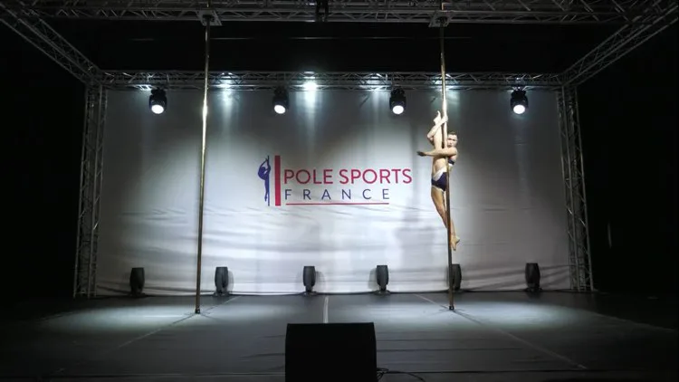 POLE DANCE ADDICT - photo 2