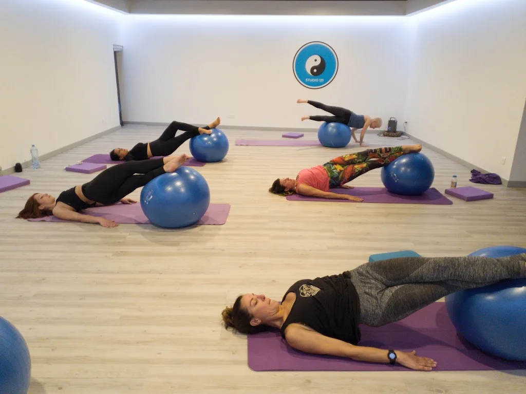 STUDIO 121 TOULOUSE : PILATES, YOGA, CARDIO, RENFO MUSCULAIRE , PHYSIOWORK, STRETCHING, SPORT SANTÉ TEAM BUILDING ENTREPRISES - photo 1