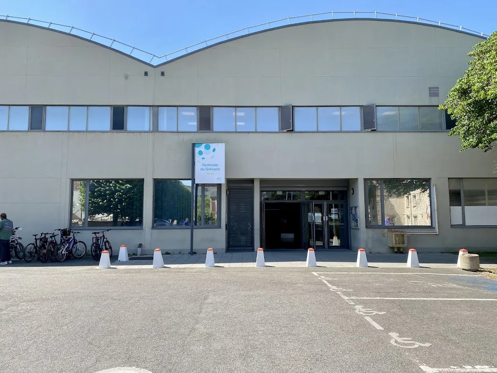 Gymnase de dumezil