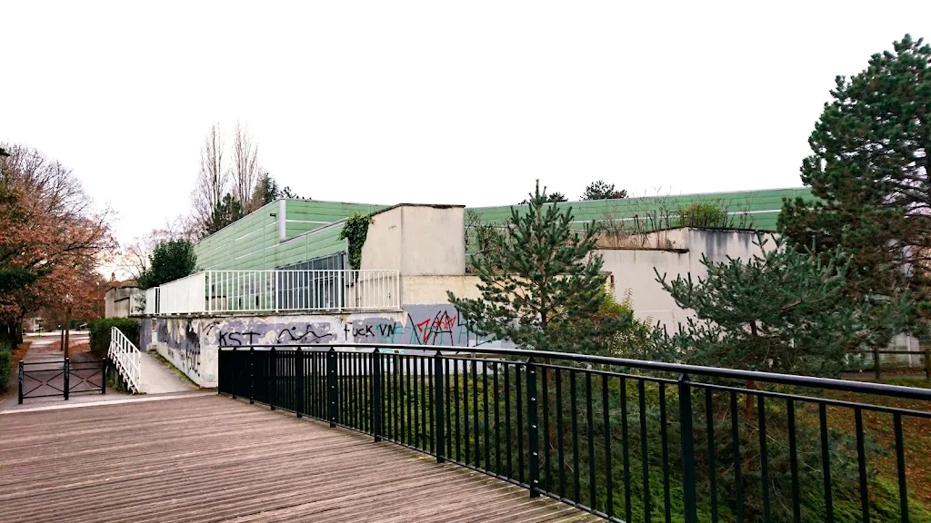 Gymnase du Village - photo 1