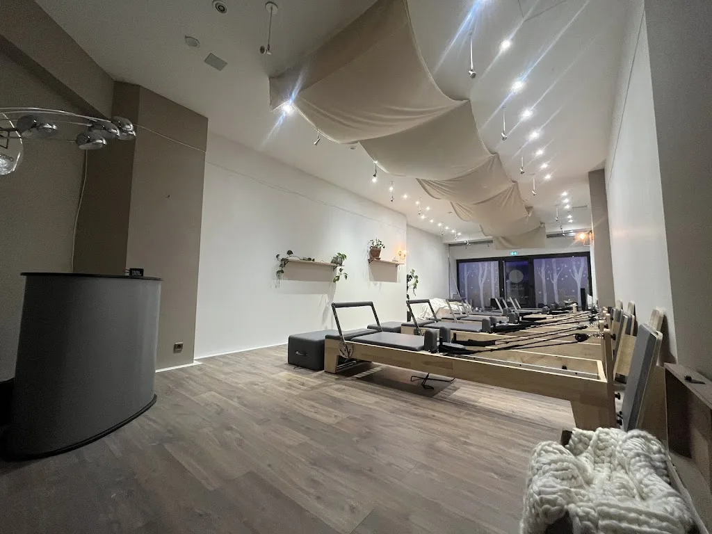 Pilates Reformer Sarrebourg FB - photo 1