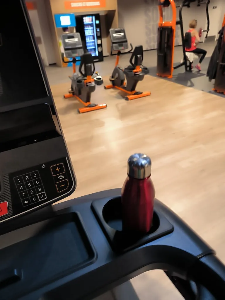 Basic-Fit 24/7 - photo 2
