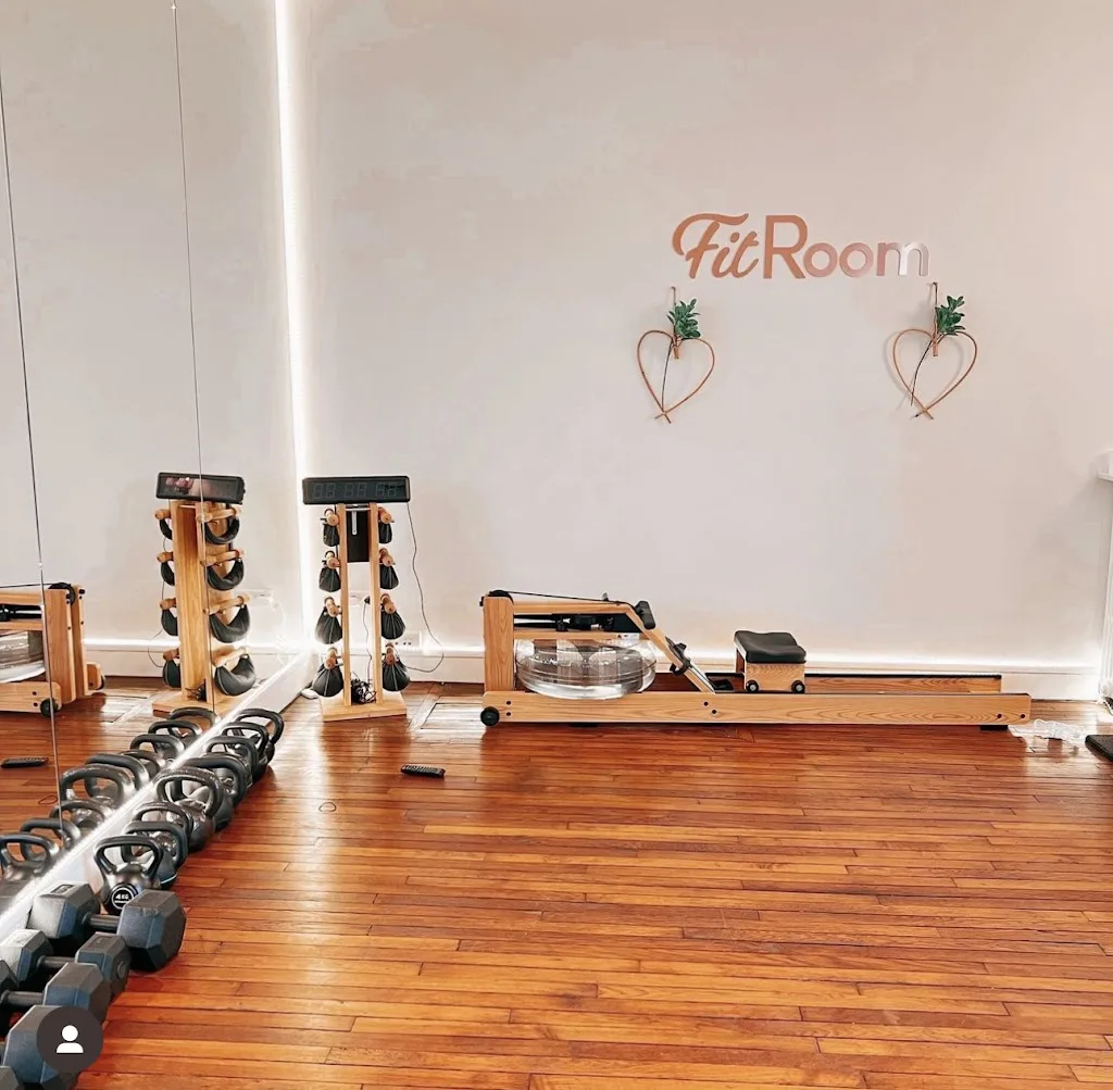 Fit room - photo 1