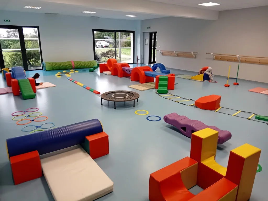 Elise Gym - photo 1