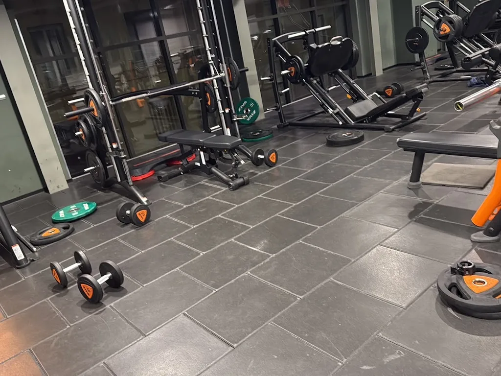 Basic-Fit - photo 2