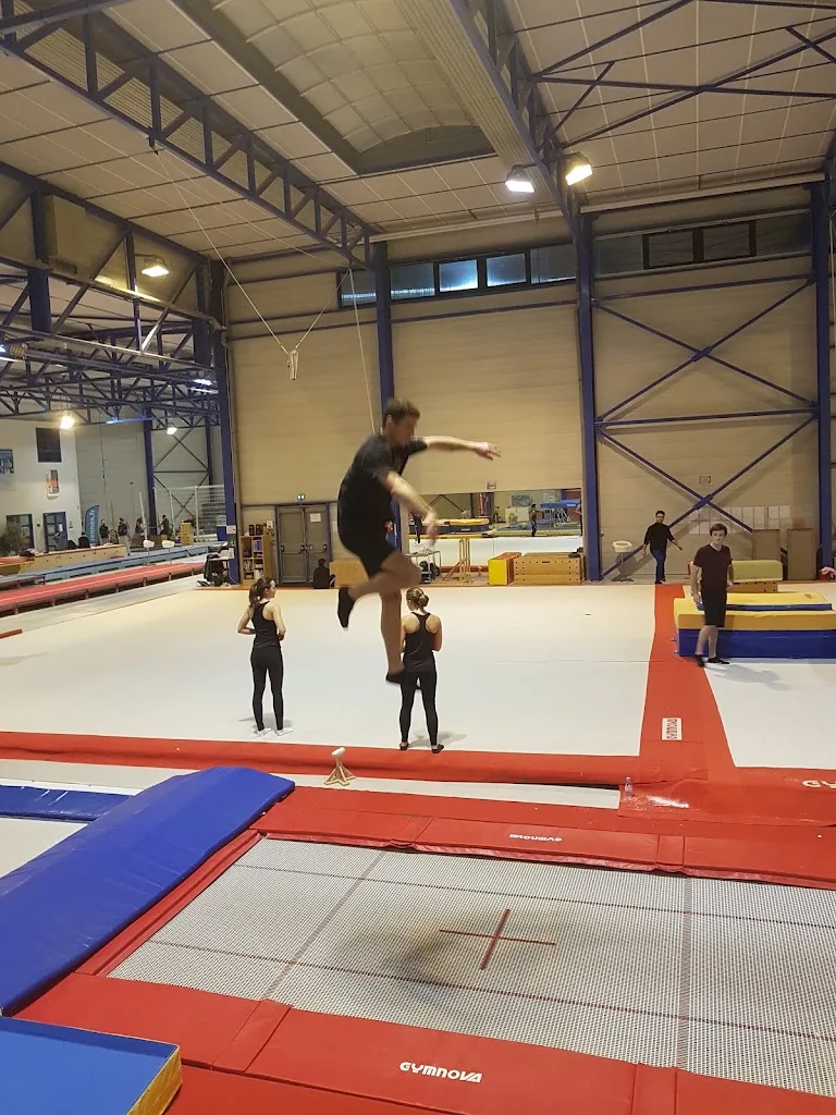Pôle France Trampoline Rennes - photo 2
