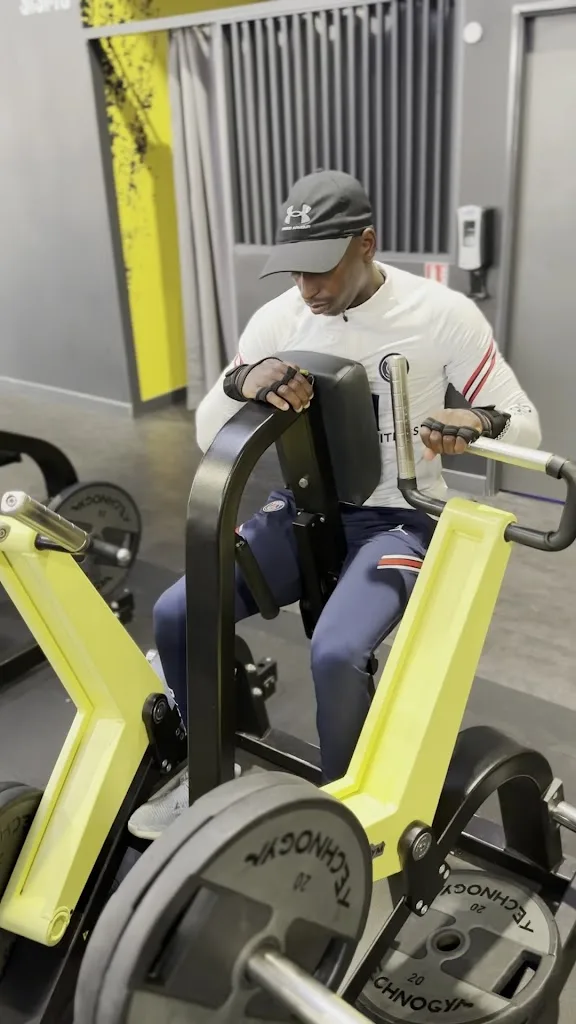 Fitness Park - Salle de sport Pierrefitte-sur-Seine - photo 2
