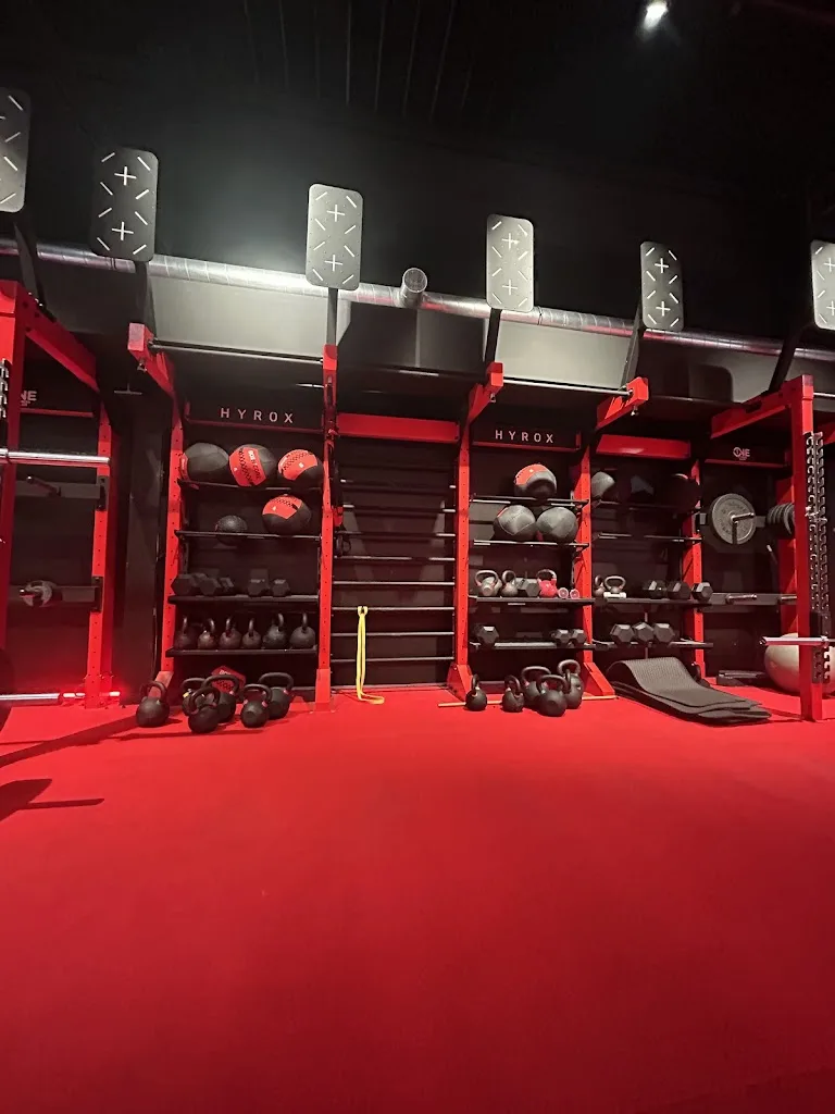 One Fitness Club - photo 1