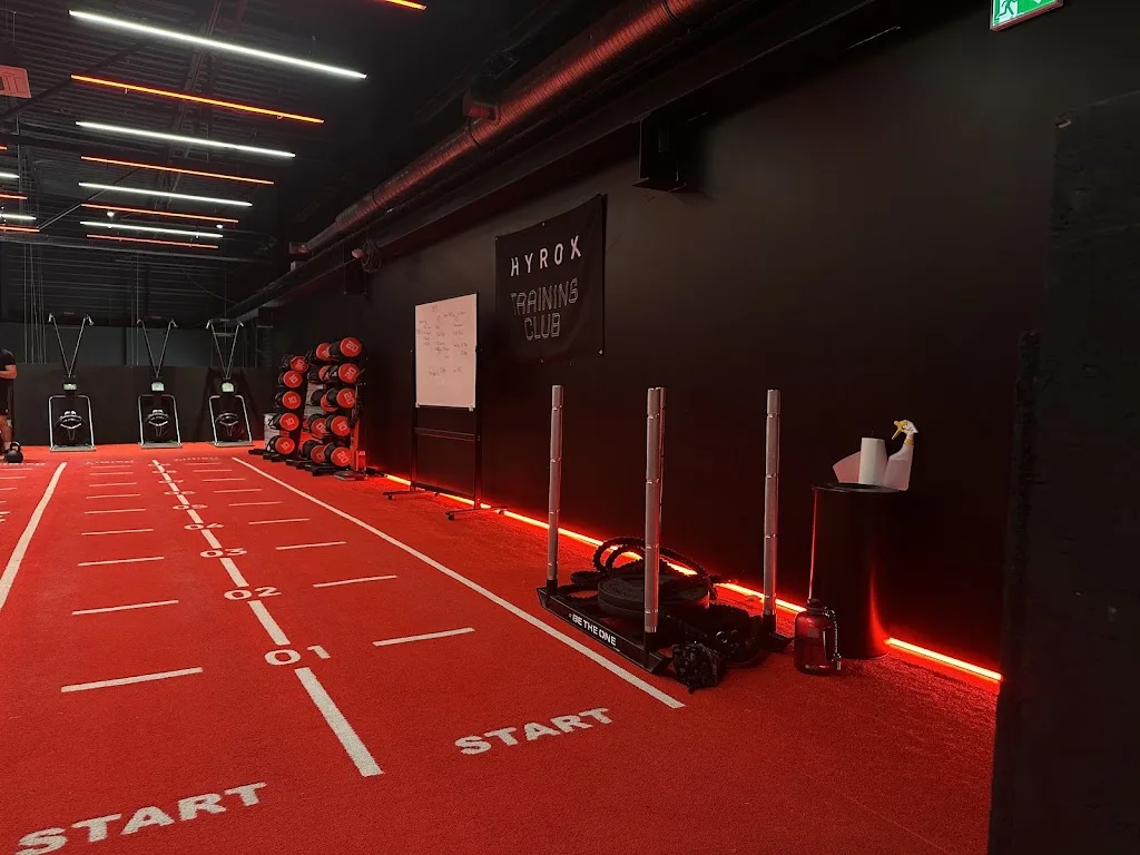One Fitness Club - photo 2