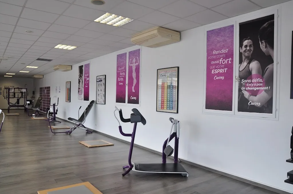 Curves Béthune - Salle de Sport pour Femmes - photo 1