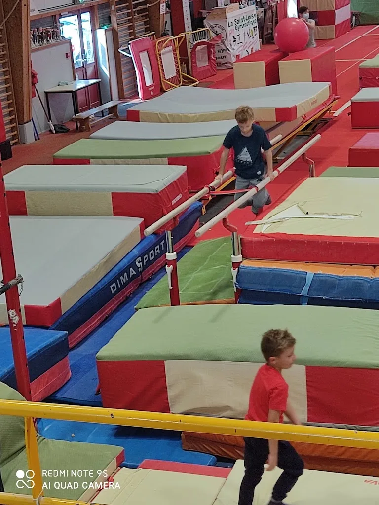 Complexe Sportif - photo 3