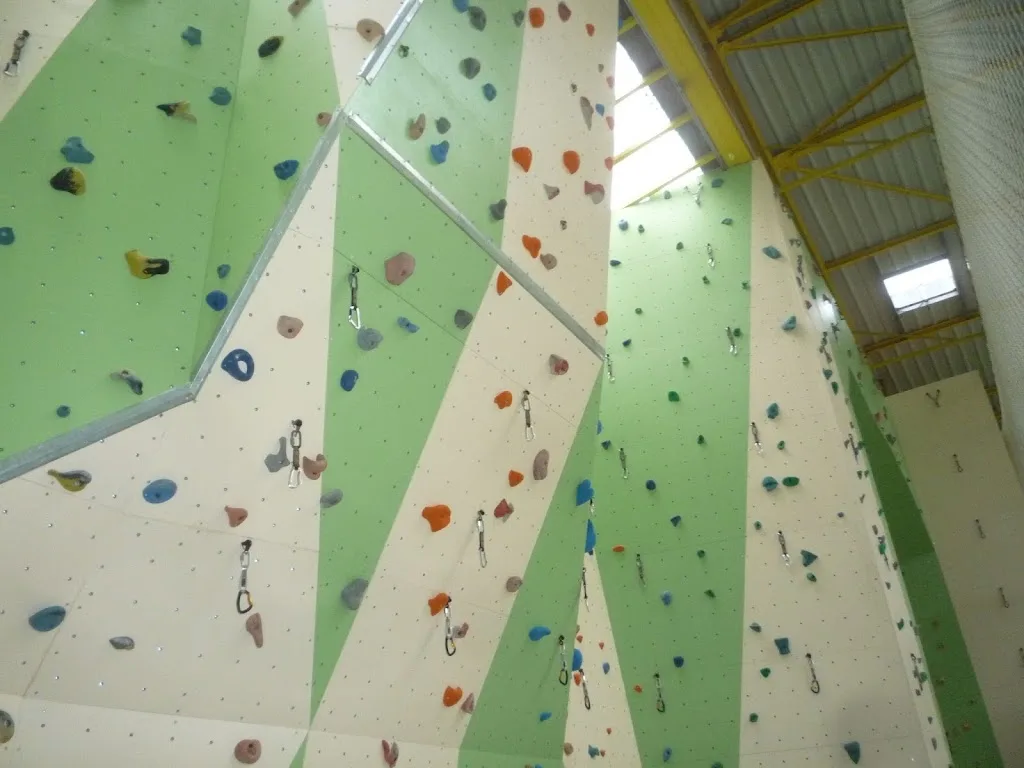 Escalade Aillantais - photo 2