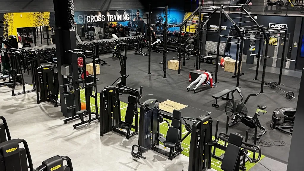 Fitness Park - Salle de sport Chennevières-sur-Marne - photo 2