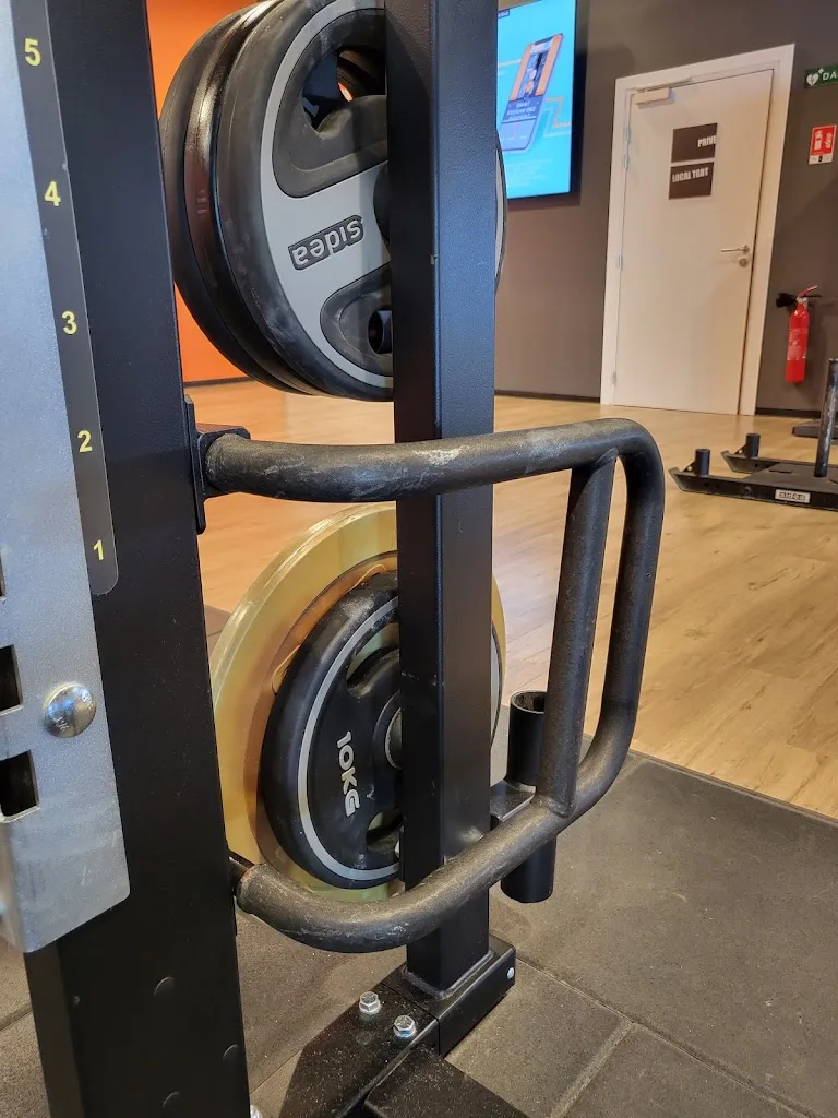 Basic-Fit 24/7 - photo 2