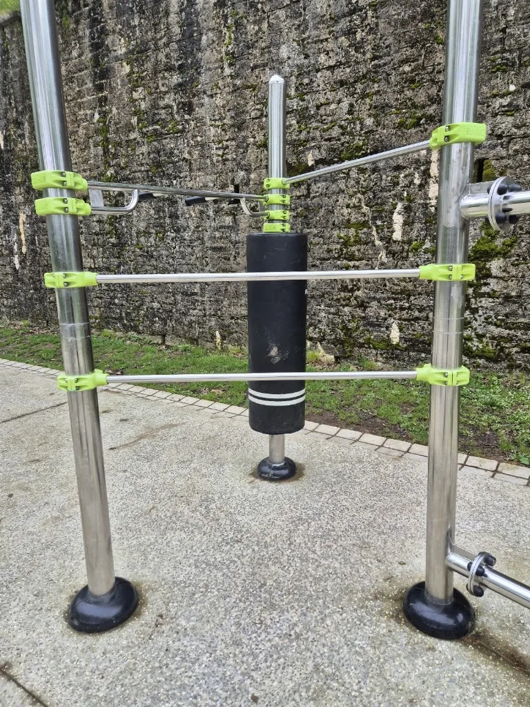 Aire de fitness / street workout - photo 1