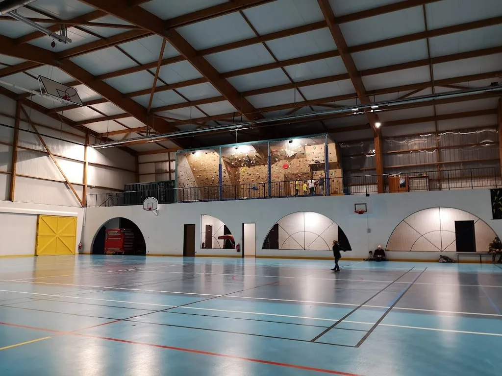 Gymnase Georges Cousin - photo 1