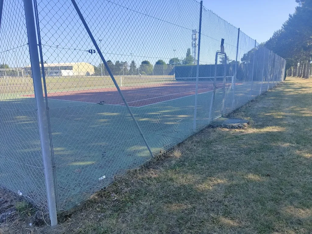 Complexe Sportif - photo 1