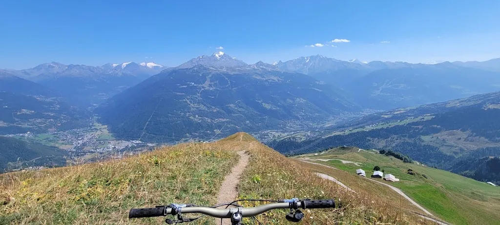 Bike Laps - photo 1