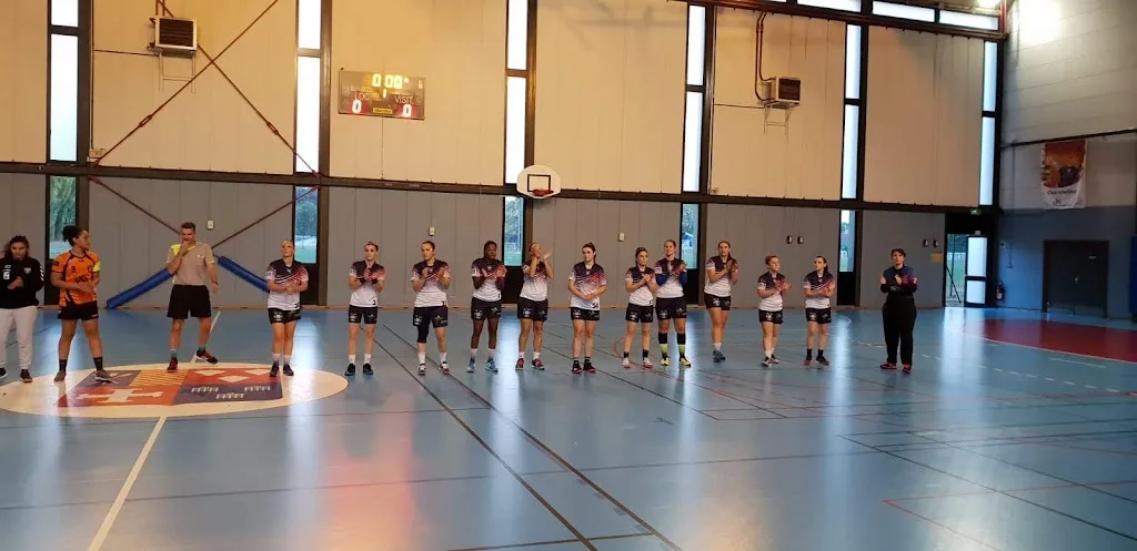 Gymnase Gaston Barret - photo 1