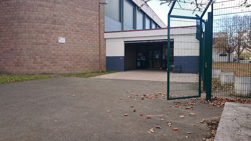 Gymnase Gaston Barret - photo 2