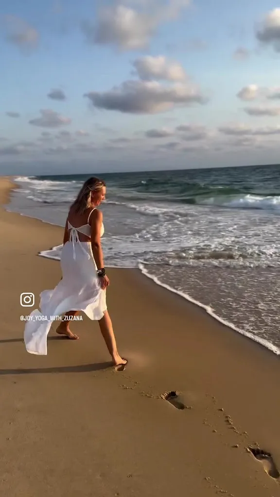 JOY YOGA - photo 1