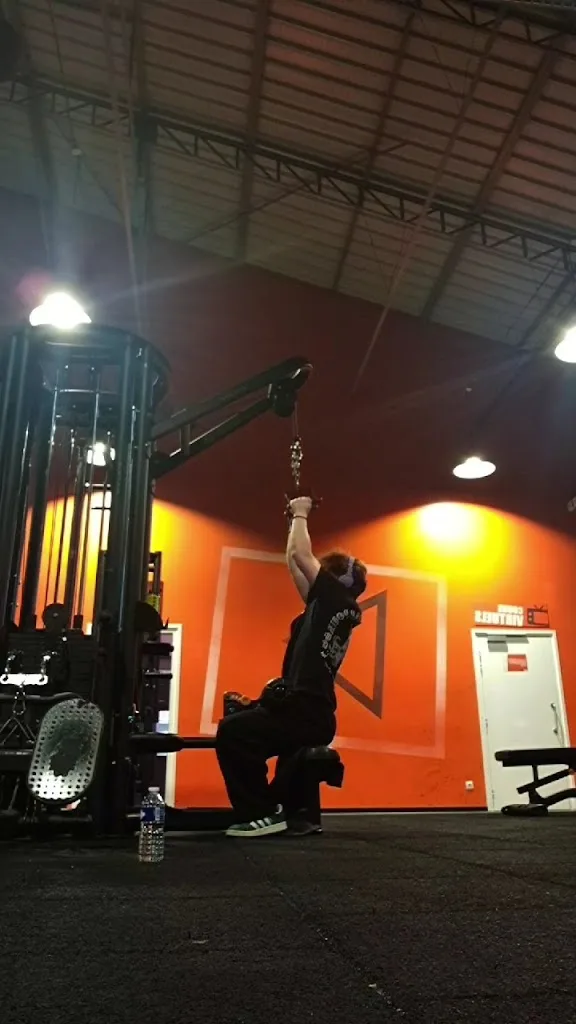 Basic-Fit 24/7 - photo 3