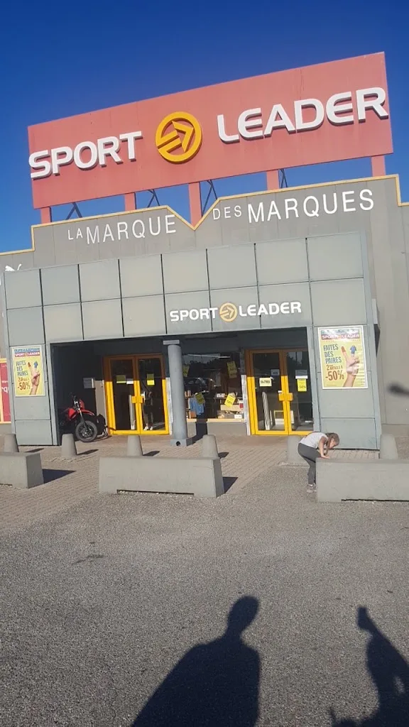 Fitness Park - Salle de sport Avignon - Aushopping Nord - photo 1