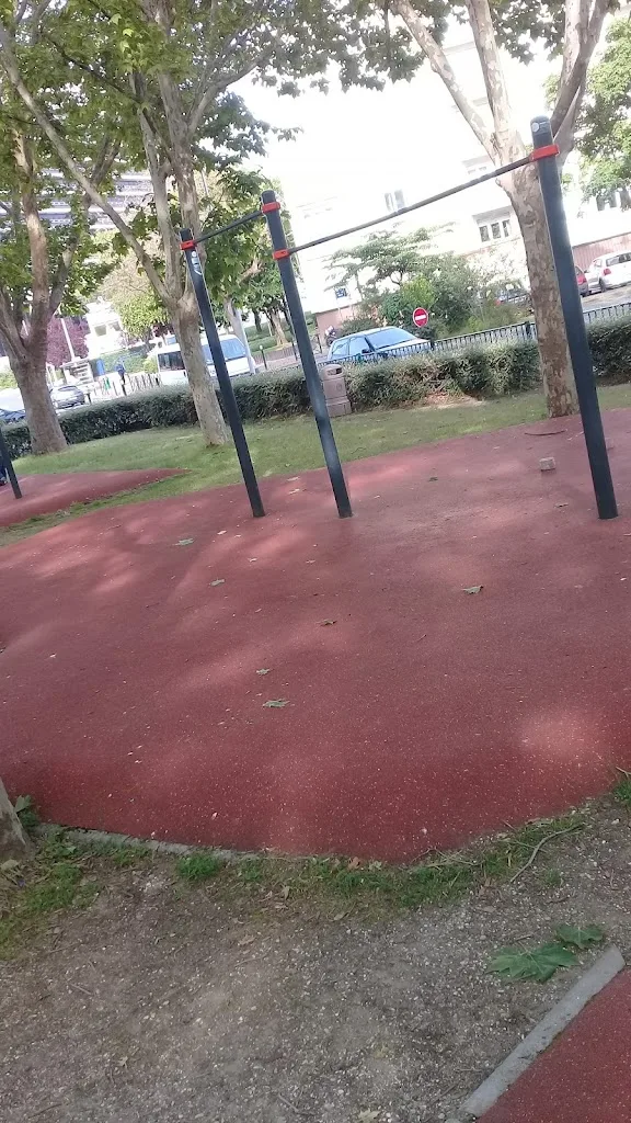 Nanterre Calisthenics Park - Kenguru.PRO - photo 1
