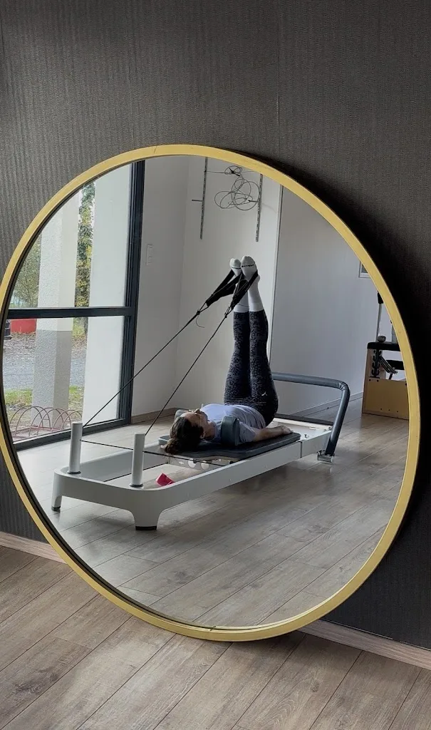 A'CORPS STUDIO PILATES REFORMER YOGA - photo 1