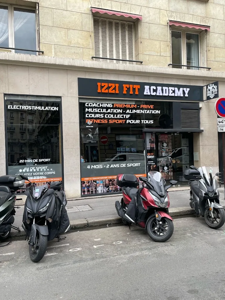 IZZI FIT ACADEMY - Coaching privée, Coaching premium, Coaching de vie, EMS - photo 1