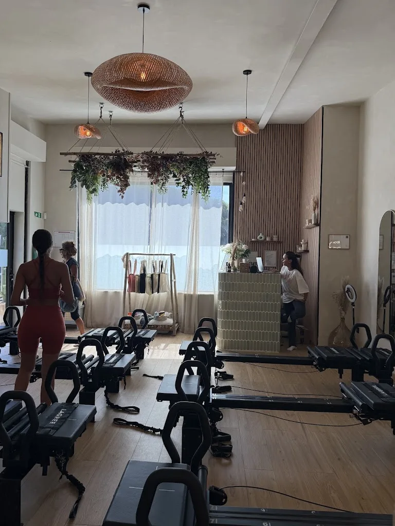 SHAPE ME • Lagree fitness studio - photo 3