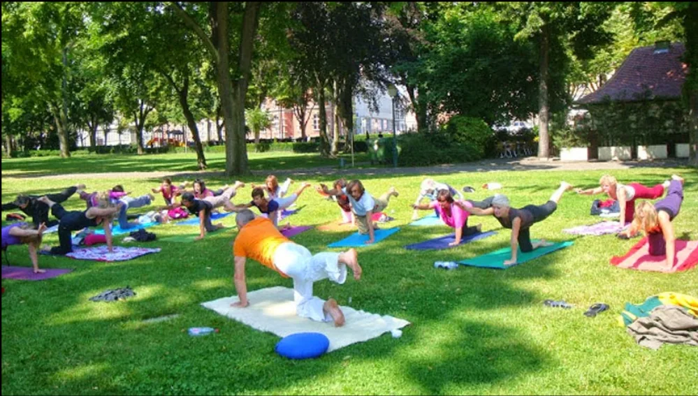 Yoga JM Lassiat - photo 1